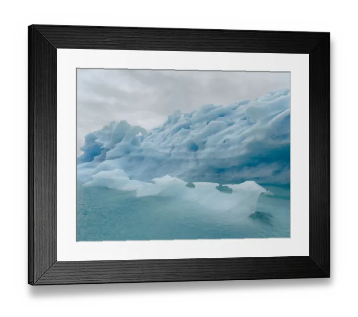Framed Print : Icebergs drifting in the fjords of southern greenland. America, North America, Greenland Framed Print : Icebergs drifting in the fjords of southern greenland. America, North America, Greenland