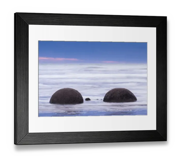 Framed Print : New Zealand, South Island, Otago, Moeraki, Moeraki Boulders also known as Te Kaihinaki Framed Print : New Zealand, South Island, Otago, Moeraki, Moeraki Boulders also known as Te Kaihinaki