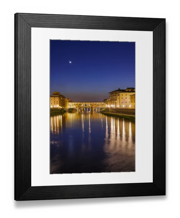 Framed Print : The Arno River and Ponte Vecchio at night, Florence, Tuscany, Italy