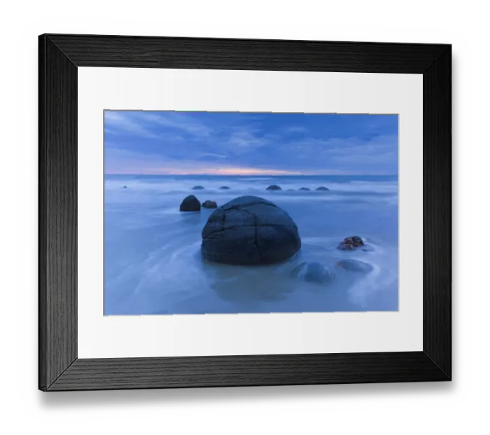 Framed Print : New Zealand, South Island, Otago, Moeraki, Moeraki Boulders also known as Te Kaihinaki Framed Print : New Zealand, South Island, Otago, Moeraki, Moeraki Boulders also known as Te Kaihinaki
