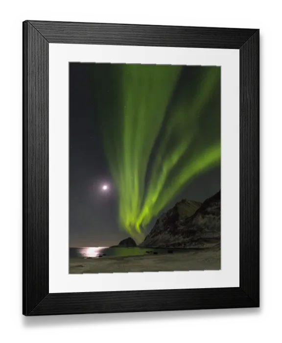 Framed Print : Northern Lights over Haukland Beach, island Vestvagoy Framed Print : Northern Lights over Haukland Beach, island Vestvagoy