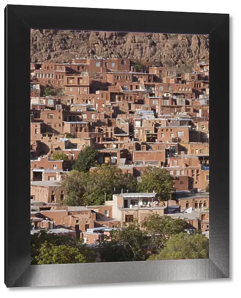 Iran, Central Iran, Abyaneh, elevated village view