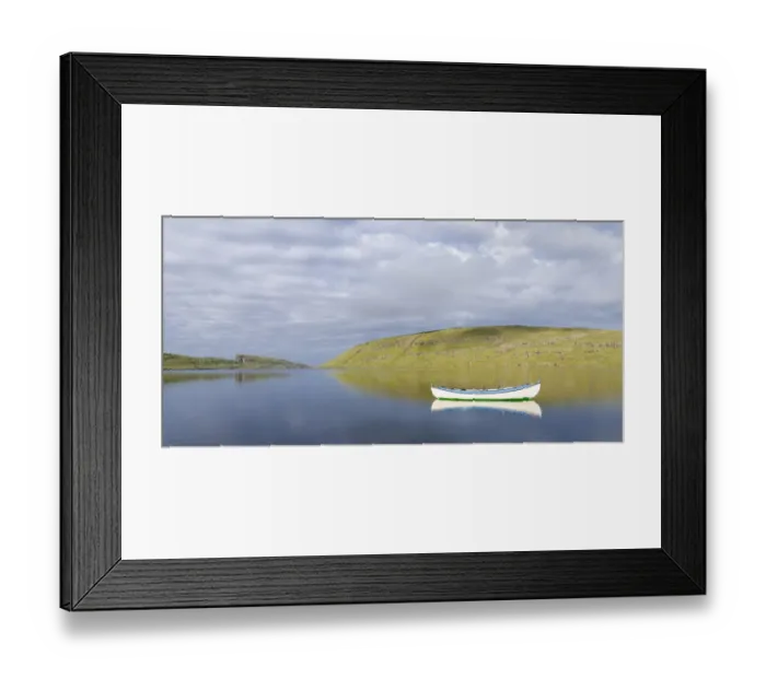 Framed Print : Lake Sorvagsvatn (Leitisvatn), the largest lake of Faroe Framed Print : Lake Sorvagsvatn (Leitisvatn), the largest lake of Faroe