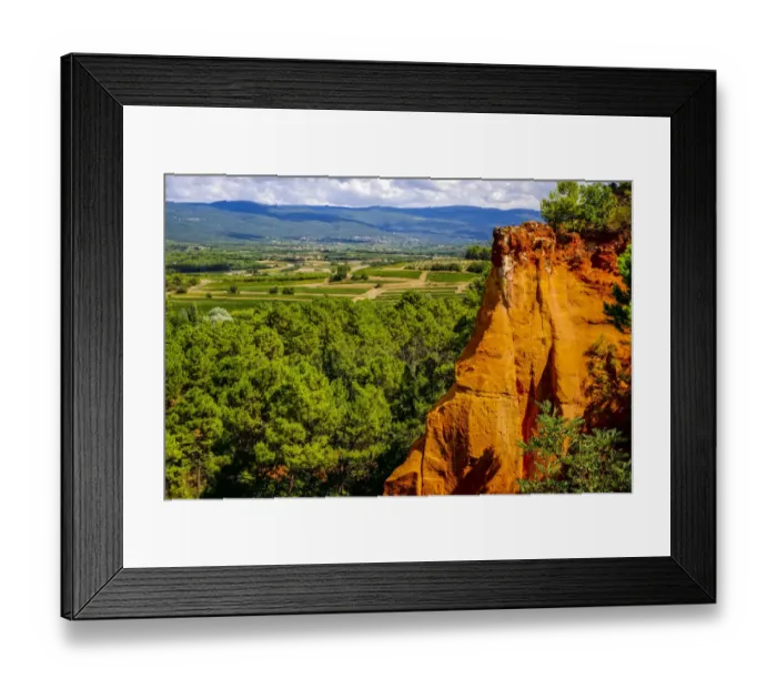 Framed Print : France, Provence, Roussillon, overlook, ochre Framed Print : France, Provence, Roussillon, overlook, ochre