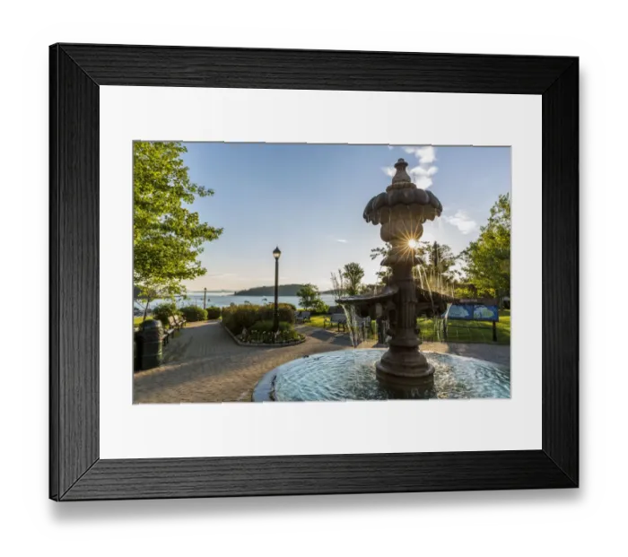 Framed Print : Agamont Park in Bar Harbor, Maine. Near Acadia National Park Framed Print : Agamont Park in Bar Harbor, Maine. Near Acadia National Park