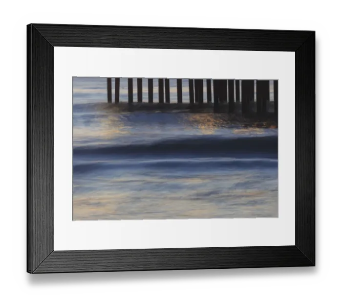 Framed Print : Pacific Ocean wave patterns after sunset, Pacific Beach, San Diego, CA, USA Framed Print : Pacific Ocean wave patterns after sunset, Pacific Beach, San Diego, CA, USA