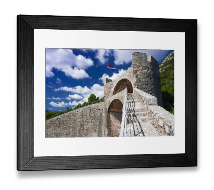 Framed Print : The Great Wall above the city center, Ston, Dalmatian Coast, Croatia Framed Print : The Great Wall above the city center, Ston, Dalmatian Coast, Croatia