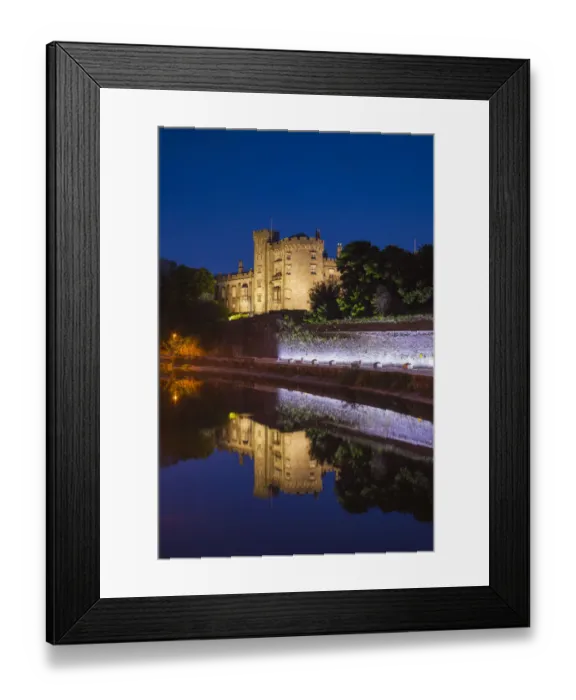 Framed Print : Ireland, County Kilkenny, Kilkenny City, Kilkenny Castle, dusk