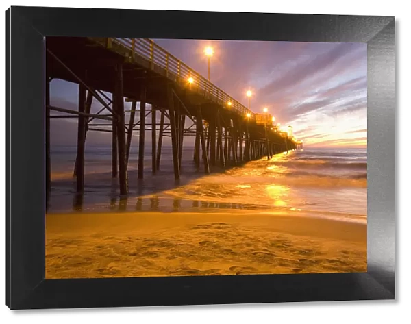 Sunset  /  Twilight, Oceanside Pier, Oceanside, North of San Diego, Californina, USA