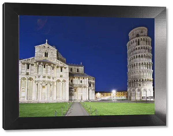 Europe, Italy, Pisa. Pisa Cathedral and Leaning Tower