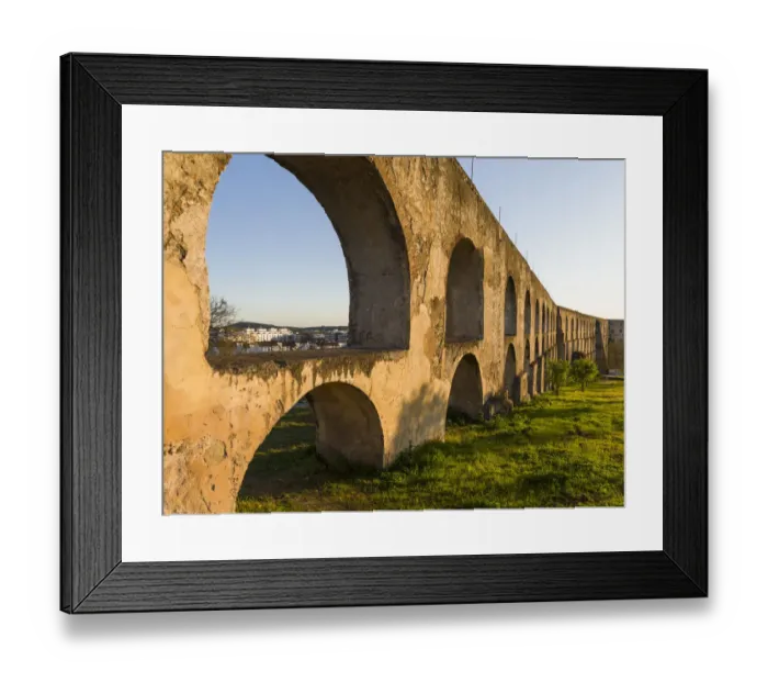 Framed Print : Aqueduto da Amoreira, the aqueduct dating back to the 16th and 17th century