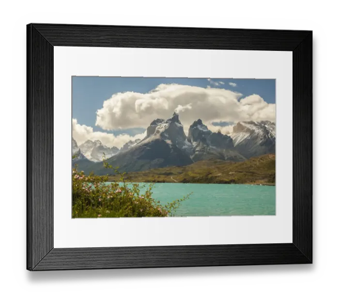 Framed Print : South America, Chile, Patagonia. Lake Pehoe and The Horns mountains Framed Print : South America, Chile, Patagonia. Lake Pehoe and The Horns mountains