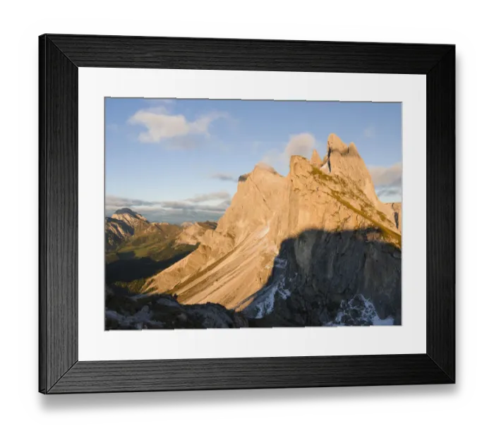 Framed Print : Geisler mountains (Gruppo delle Odle, Le Odle, Odles) in the nature park Puez-Geisler Framed Print : Geisler mountains (Gruppo delle Odle, Le Odle, Odles) in the nature park Puez-Geisler