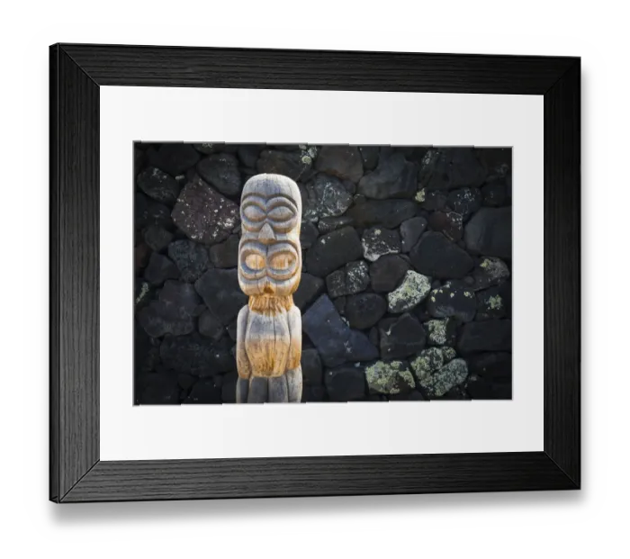Framed Print : Tiki at Pu uhonua O Honaunau National Historic Park (City of Refuge), Kona Coast
