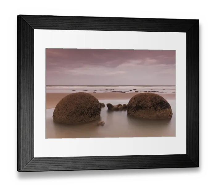 Framed Print : New Zealand, South Island, Otago, Moeraki, Moeraki Boulders also known as Te Kaihinaki Framed Print : New Zealand, South Island, Otago, Moeraki, Moeraki Boulders also known as Te Kaihinaki