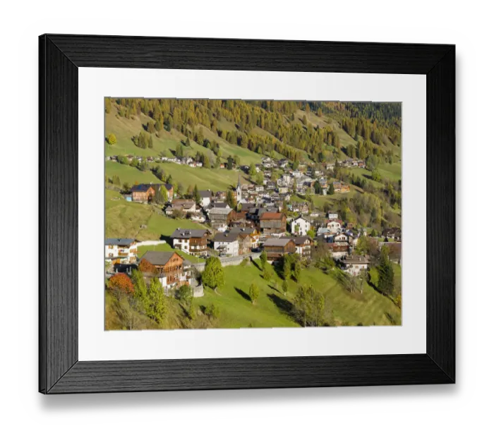 Framed Print : Village Selva di Cadore in Val Fiorentina