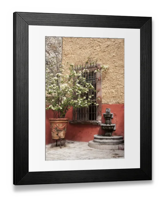 Framed Print : Mexico, San Miguel de Allende, Courtyard in San Miguel de Allende Framed Print : Mexico, San Miguel de Allende, Courtyard in San Miguel de Allende