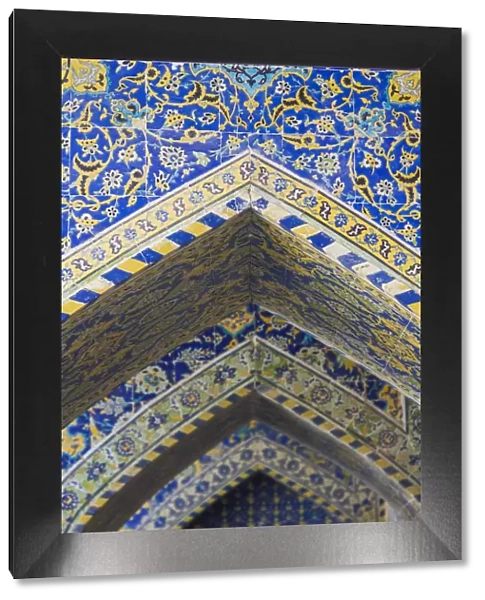 Iran, Central Iran, Esfahan, Naqsh-e Jahan Imam Square, Royal Mosque, interior mosaic