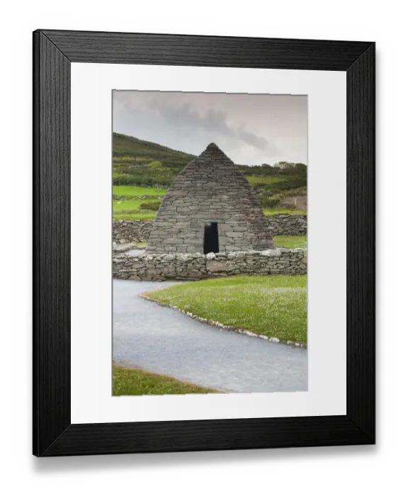 Framed Print : Ireland, County Kerry, Dingle Peninsula, Ballyferriter, Gallarus Observatory, early Framed Print : Ireland, County Kerry, Dingle Peninsula, Ballyferriter, Gallarus Observatory, early