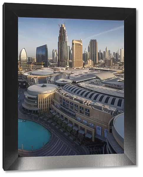 UAE, Dubai, Downtown Dubai, Dubai Mall, elevated view