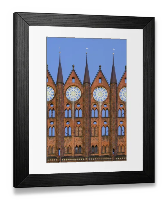Framed Print : The Alte Markt (old market) with the iconic town hall. The Hanseatic City Stralsund Framed Print : The Alte Markt (old market) with the iconic town hall. The Hanseatic City Stralsund