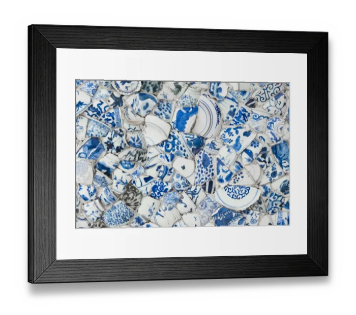 Framed Print : Ceiling decorated with blue and white chinaware in the Porcelain House (also known as China House)