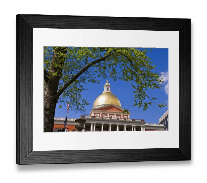 Framed Print : The Massachusetts State House on the Freedom Trail, Boston, Massachusetts USA Framed Print : The Massachusetts State House on the Freedom Trail, Boston, Massachusetts USA
