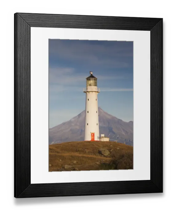 Framed Print : New Zealand, North Island, New Plymouth-area, Pungarehu, Cape Egmont Lighthouse and Mt