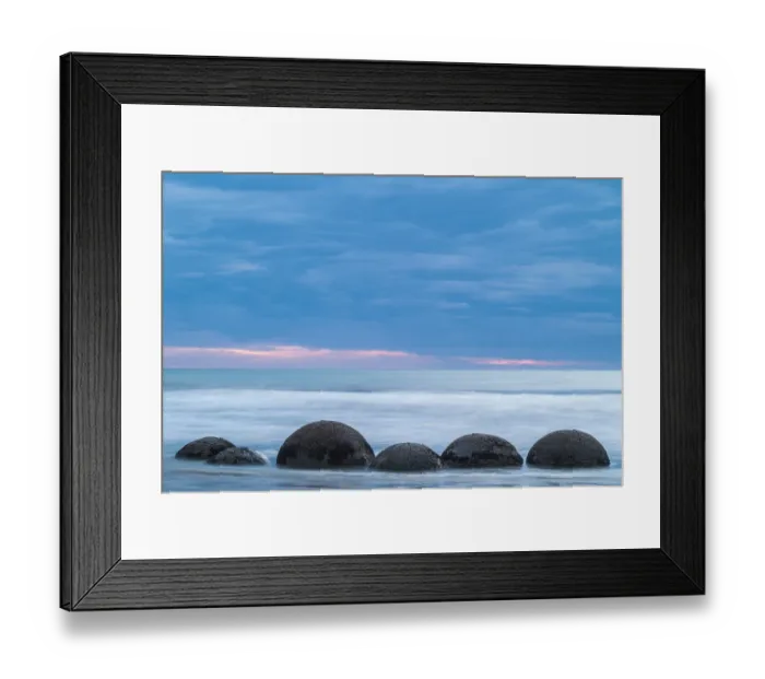 Framed Print : New Zealand, South Island, Otago, Moeraki, Moeraki Boulders also known as Te Kaihinaki Framed Print : New Zealand, South Island, Otago, Moeraki, Moeraki Boulders also known as Te Kaihinaki