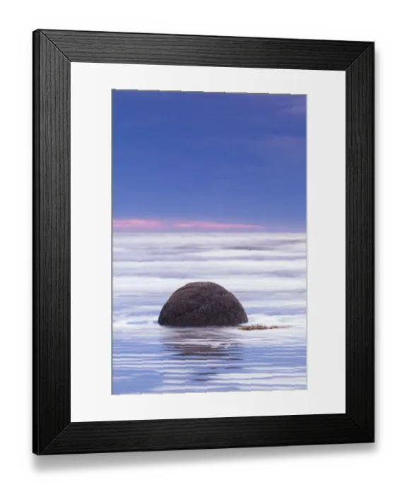 Framed Print : New Zealand, South Island, Otago, Moeraki, Moeraki Boulders also known as Te Kaihinaki Framed Print : New Zealand, South Island, Otago, Moeraki, Moeraki Boulders also known as Te Kaihinaki