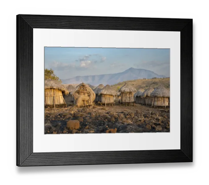 Framed Print : Africa, Ethiopia, Omo River Valley, Mago National Park, Mursi Tribe, Belle village Framed Print : Africa, Ethiopia, Omo River Valley, Mago National Park, Mursi Tribe, Belle village