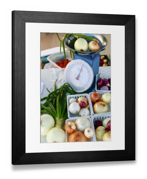 Framed Print : Onions being sold at a farmers market, Santa Fe, New Mexico, USA Framed Print : Onions being sold at a farmers market, Santa Fe, New Mexico, USA