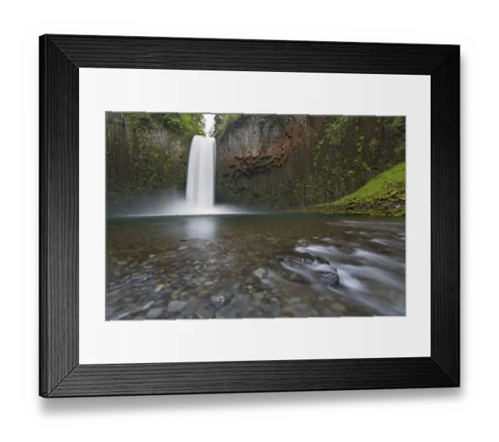 Framed Print : USA, Oregon. Abiqua Falls plunges into large pool