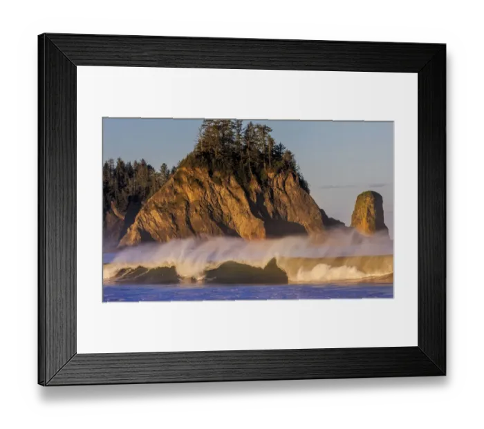 Framed Print : Sea stacks and waves at first light on Rialto Beach in Olympic National Park, Washinton