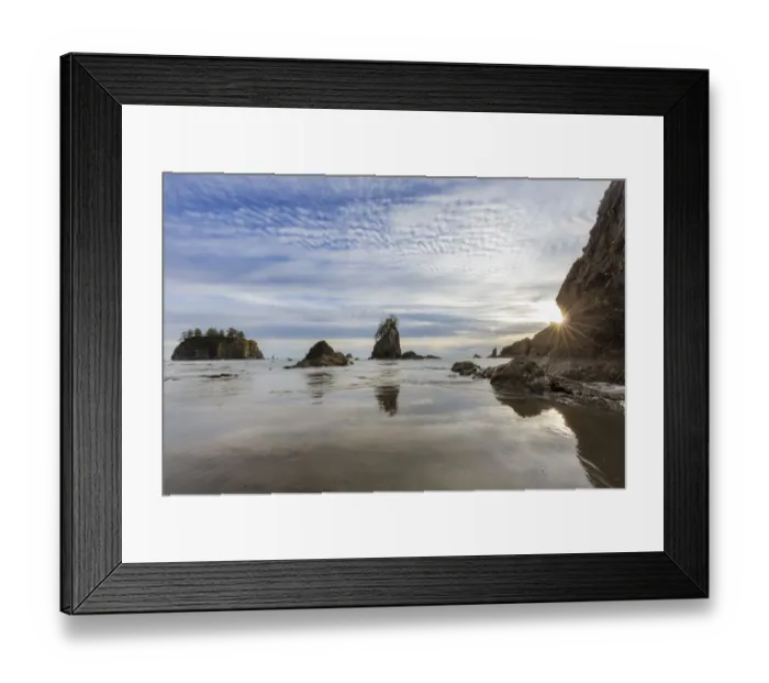 Framed Print : Sunset light at Second Beach in Olympic National Park, Washinton, USA Framed Print : Sunset light at Second Beach in Olympic National Park, Washinton, USA
