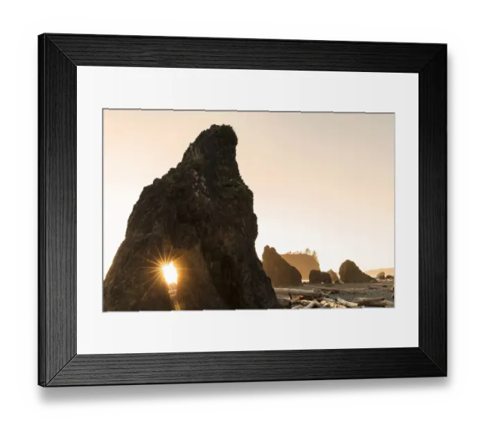 Framed Print : Sunset along sea stacks on Ruby Beach in Olympic National Park, Washington, USA