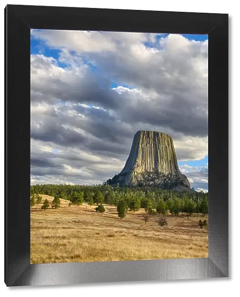 WY, Devils Tower National Monument, Devils Tower