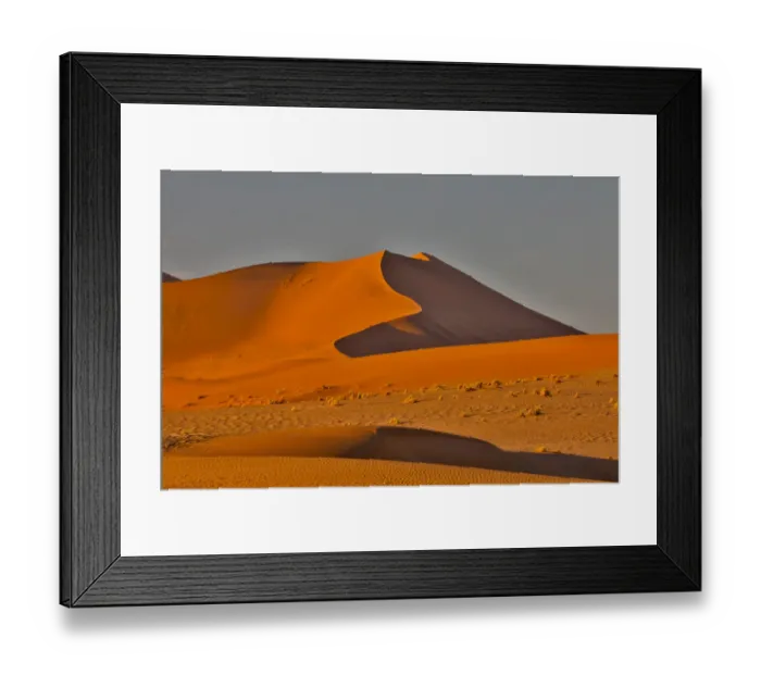 Framed Print : Morning light on the sand dunes of Sossusvlei, Namibia Framed Print : Morning light on the sand dunes of Sossusvlei, Namibia