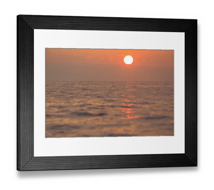 Framed Print : Reflections and ripples on ocean water, Hulopo e Bay, Lanai, Hawaii Framed Print : Reflections and ripples on ocean water, Hulopo e Bay, Lanai, Hawaii
