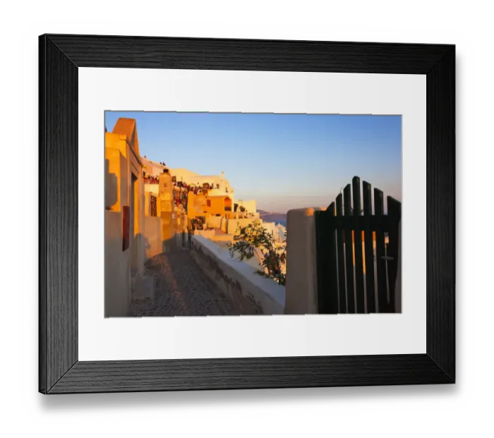 Framed Print : Houses on the coast of Aegean Sea. Oia, Santorini Island, Greece Framed Print : Houses on the coast of Aegean Sea. Oia, Santorini Island, Greece