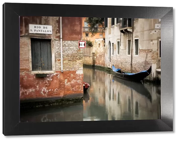 Italy, Venice. Gondola moored in canal. Credit as: Jim Nilsen  /  Jaynes Gallery  /  DanitaDelimont