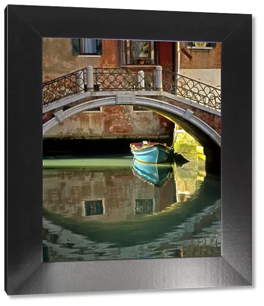 Italy, Venice. Canal bridge and building. Credit as: Jim Nilsen  /  Jaynes Gallery  /  DanitaDelimont