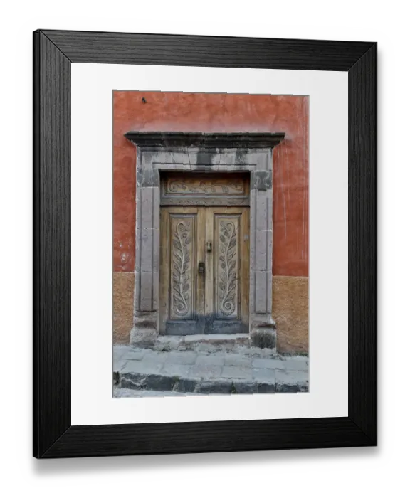 Framed Print : San Miguel De Allende, Mexico. Colorful buildings and doorways