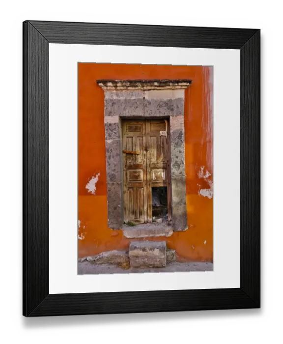Framed Print : San Miguel De Allende, Mexico. Colorful buildings and doorways
