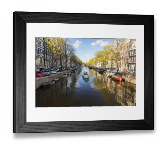 Framed Print : Canal, central Amsterdam, Netherlands Framed Print : Canal, central Amsterdam, Netherlands