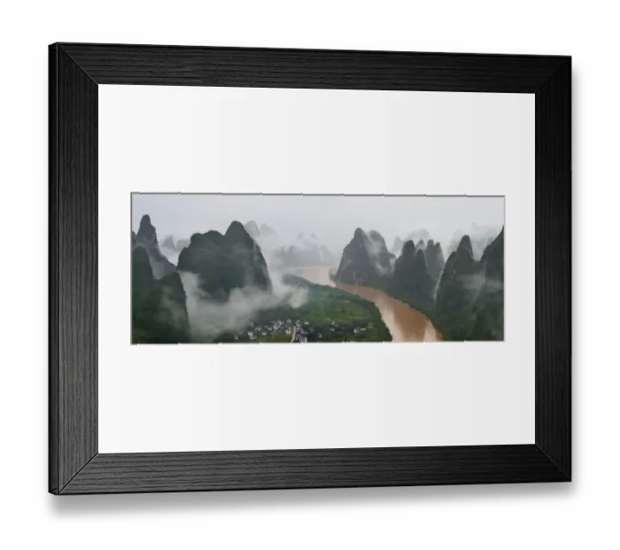 Framed Print : Li River and limestone hills in mist, Yangshuo, Guangxi, China Framed Print : Li River and limestone hills in mist, Yangshuo, Guangxi, China