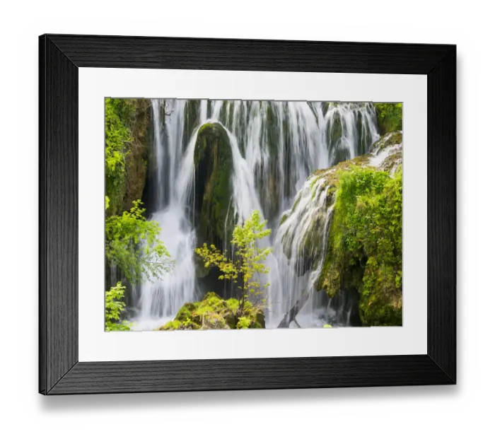 Framed Print : Waterfalls in the Parco Nazionale dei laghi di Plitvice Framed Print : Waterfalls in the Parco Nazionale dei laghi di Plitvice