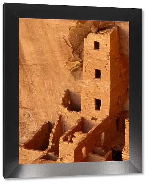 Evening light on Square Tower House Ruins, Mesa Verde National Park (World Heritage Site)
