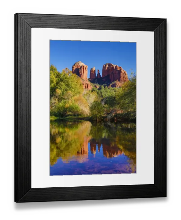 Framed Print : Sedona and the Red Rock Crossing with river reflecting the red rock Framed Print : Sedona and the Red Rock Crossing with river reflecting the red rock