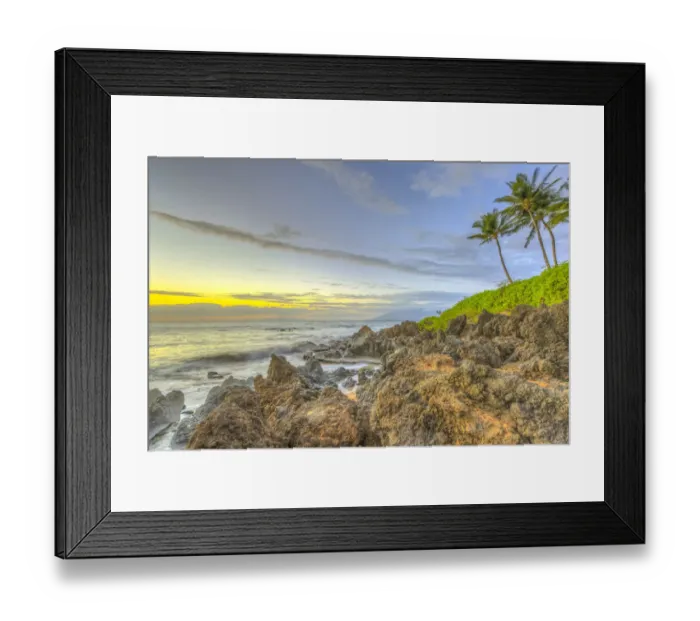 Framed Print : Sunset at beach near Wailea, Maui, Hawaii, USA Framed Print : Sunset at beach near Wailea, Maui, Hawaii, USA